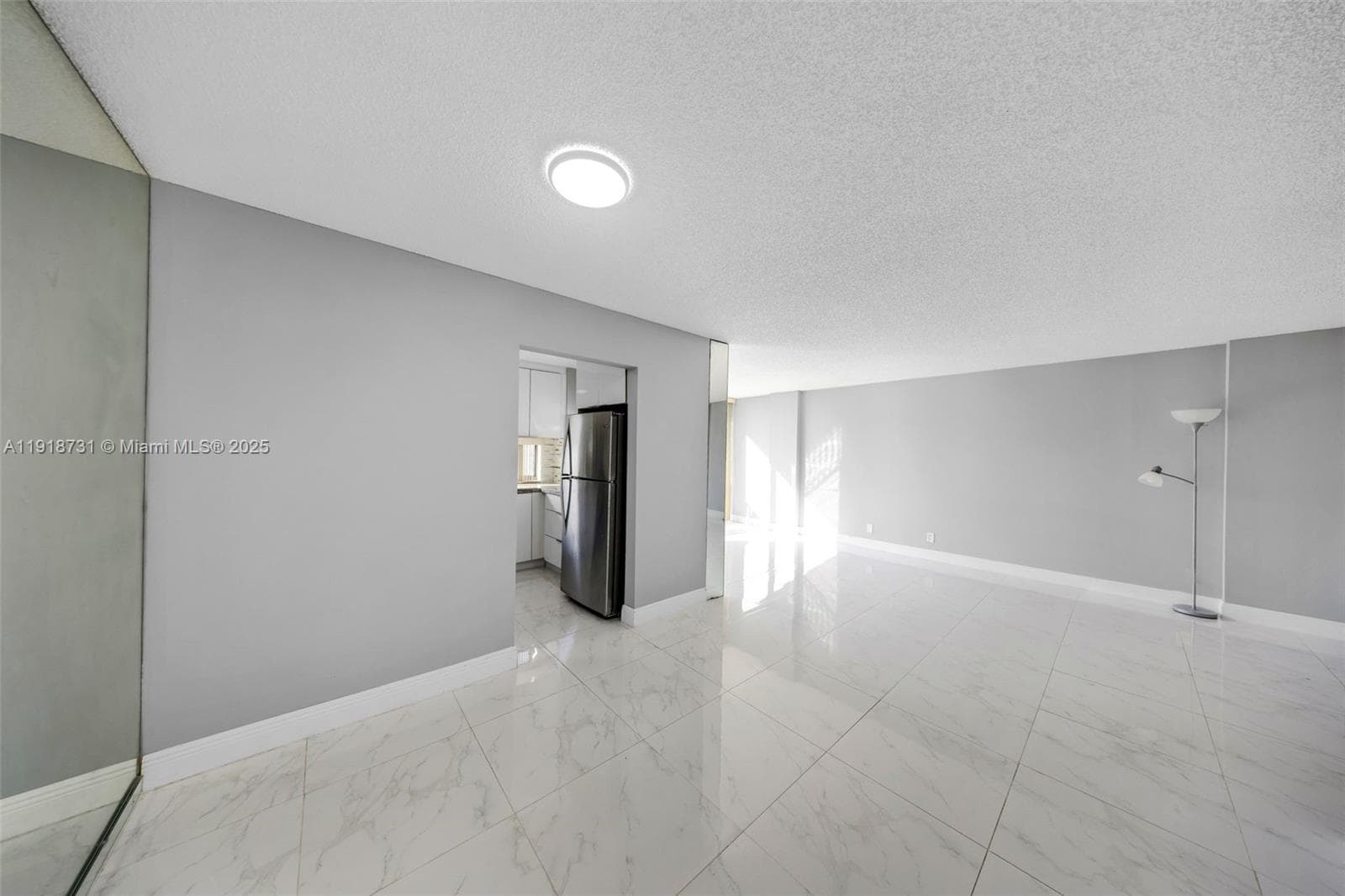 PLAZA OF AMERICAS CONDO P · #718 in Sunny Isles Beach - Photo 14