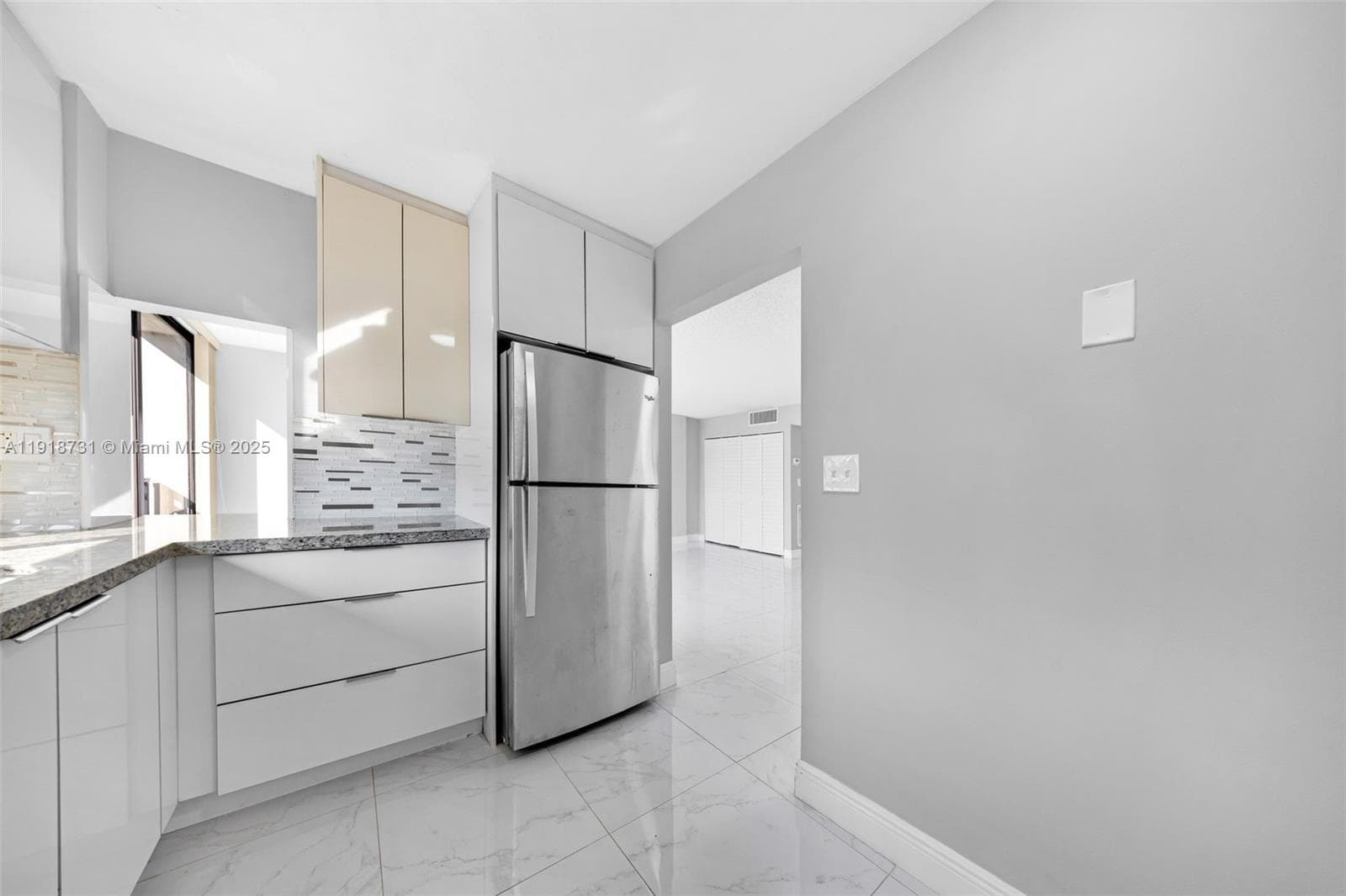 PLAZA OF AMERICAS CONDO P · #718 in Sunny Isles Beach - Photo 18