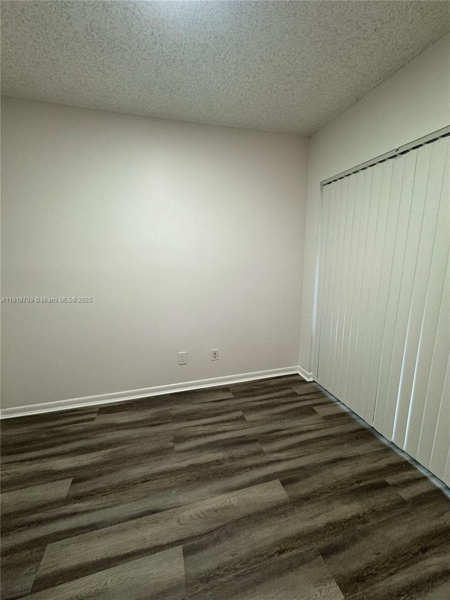 Hollywood Parc Condo · #14-10 in Hollywood - Photo 2