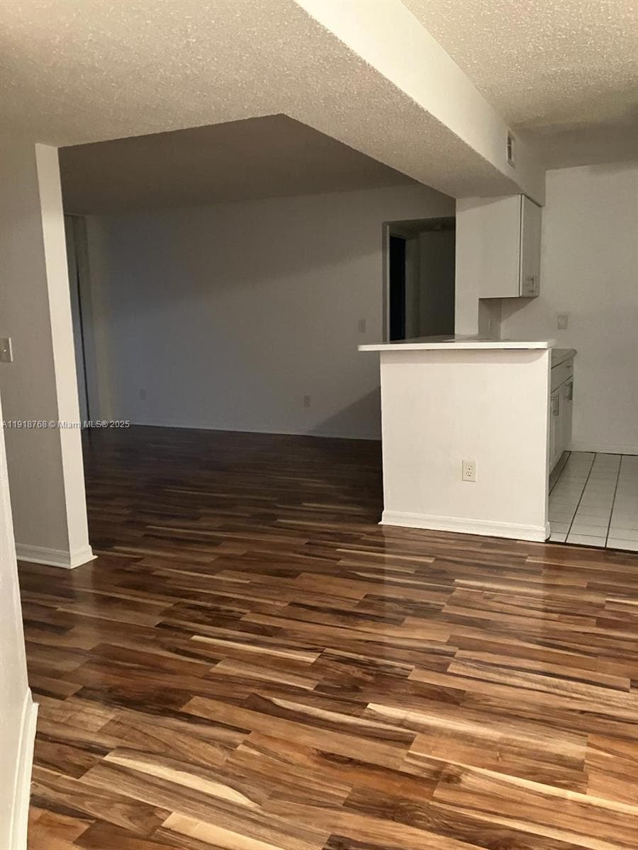 WINDWARD LAKES CONDO · #E105 in Pompano Beach - Photo 2