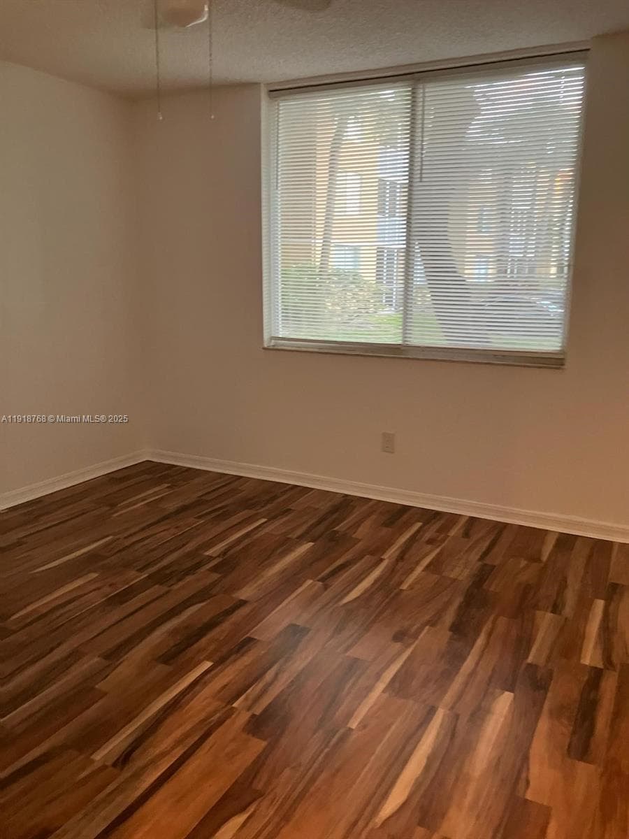 WINDWARD LAKES CONDO · #E105 in Pompano Beach - Photo 6