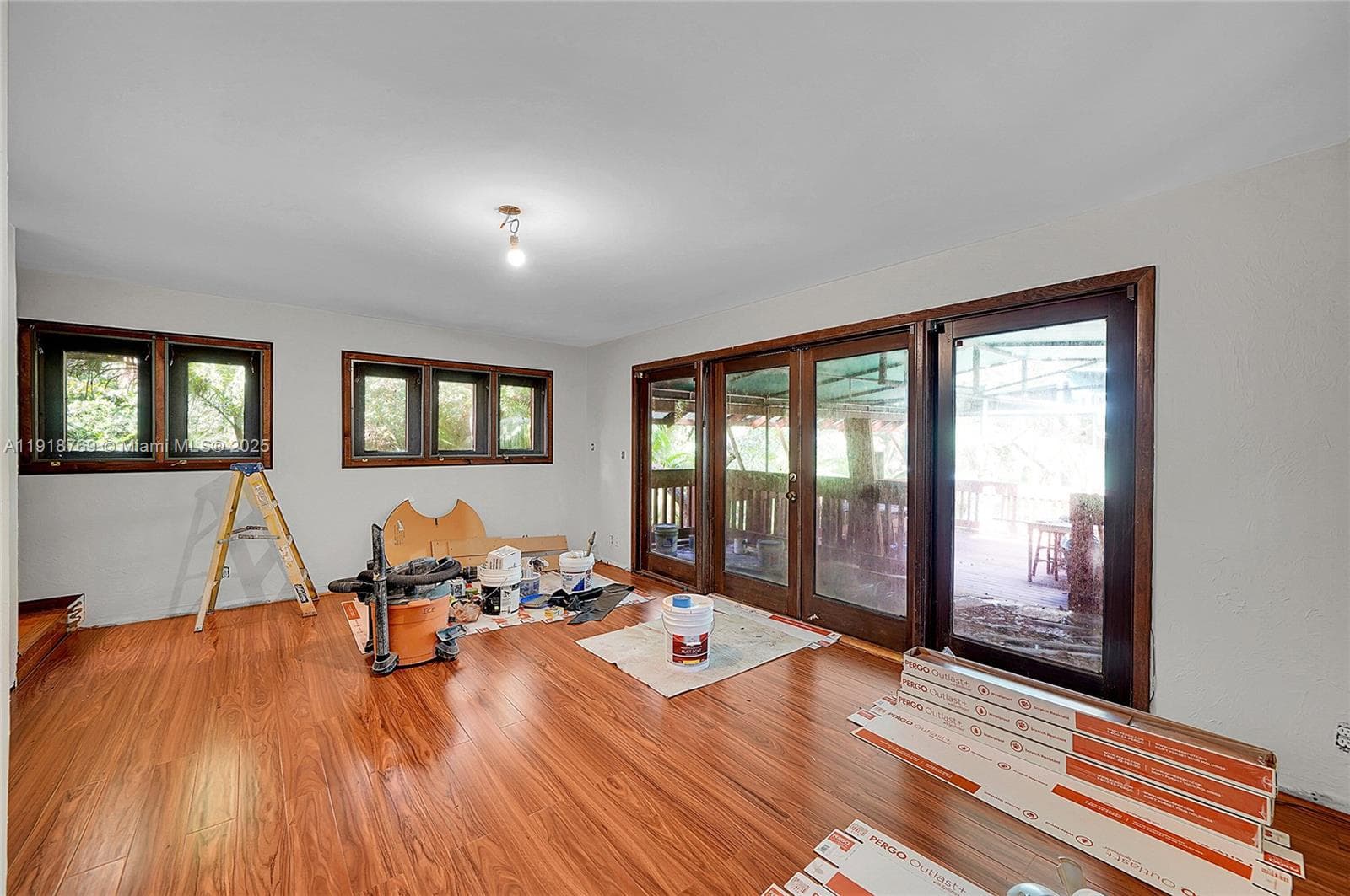 2300 SW 28th Ave photo 52