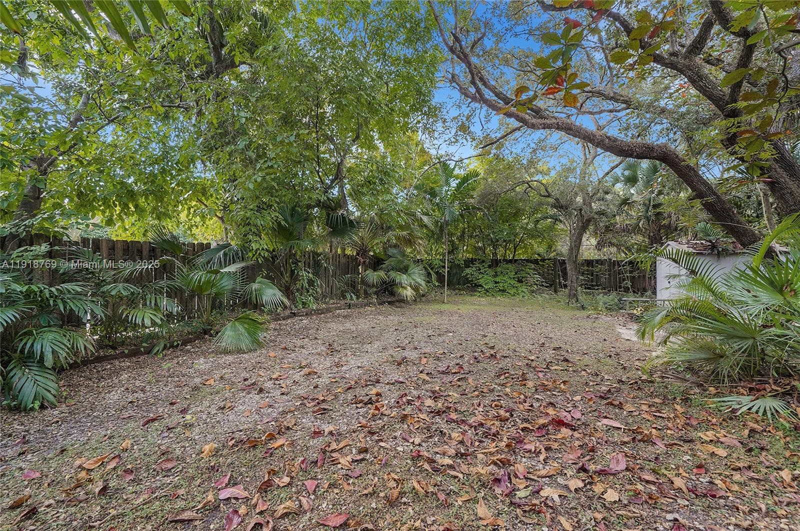 2300 SW 28th Ave photo 90