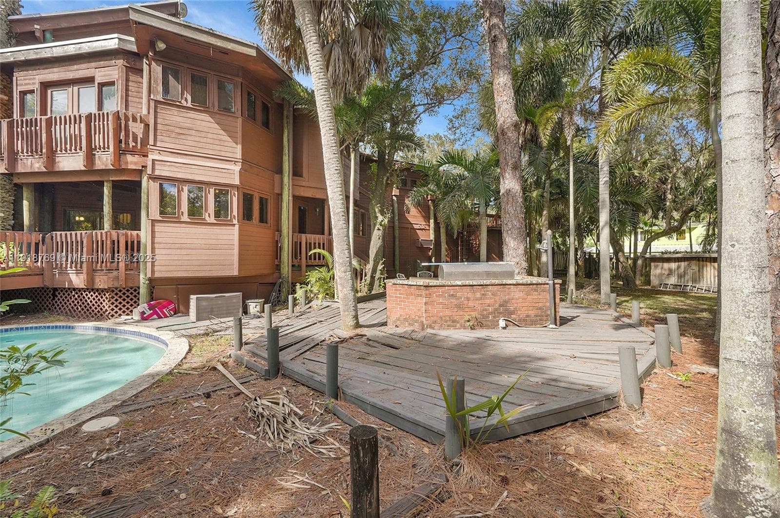 2300 SW 28th Ave photo 80