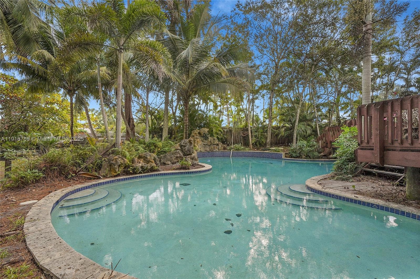 2300 SW 28th Ave photo 88