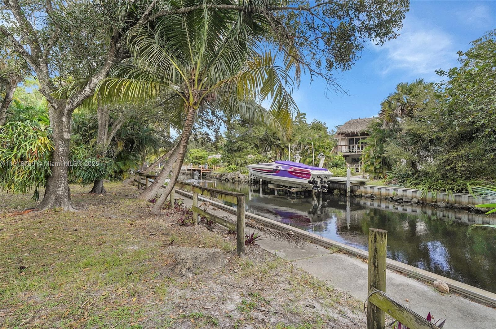2300 SW 28th Ave photo 86