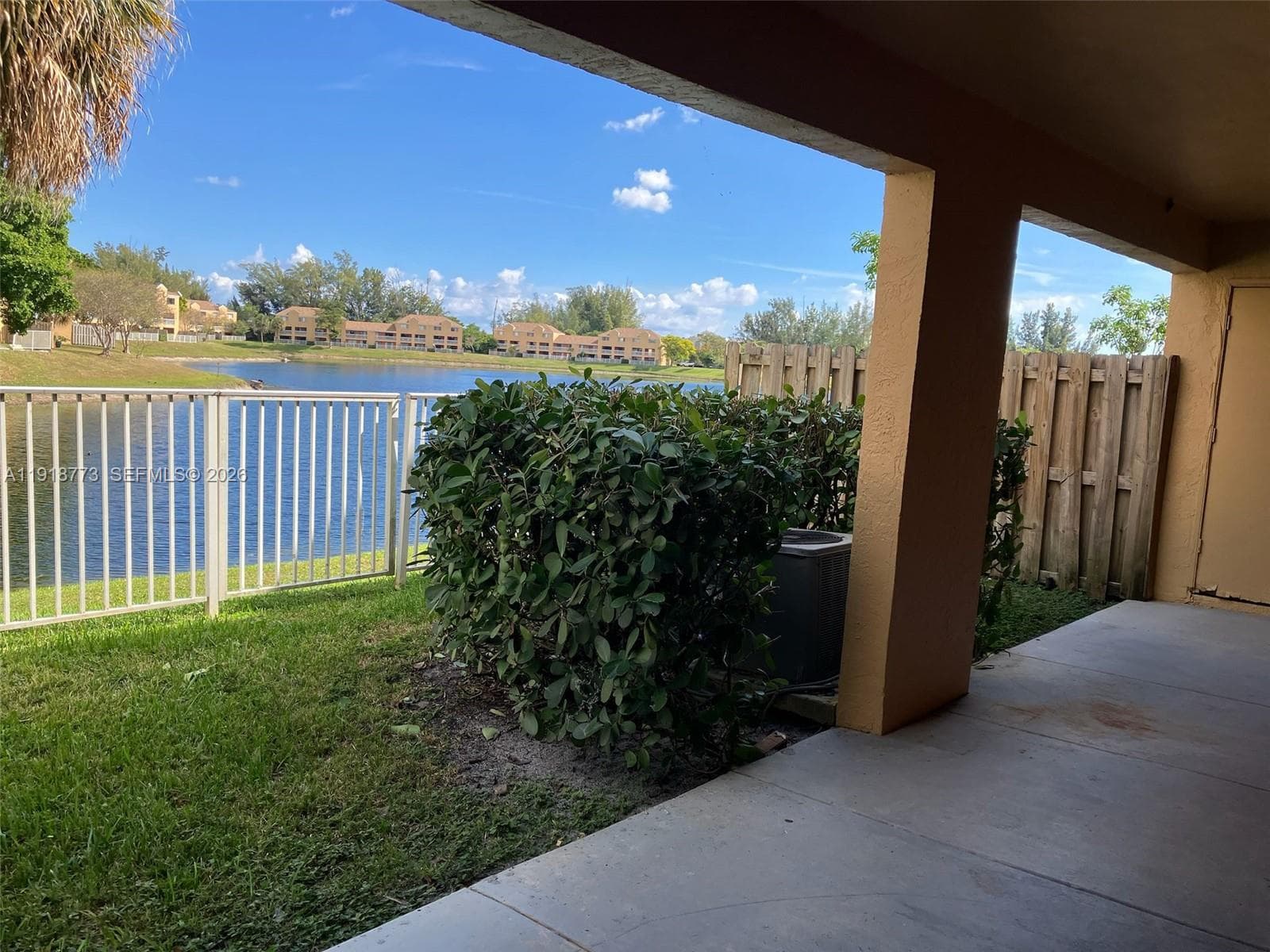 VILLAS AT LAKEVIEW CONDO · #40 in Fort Lauderdale - Photo 13