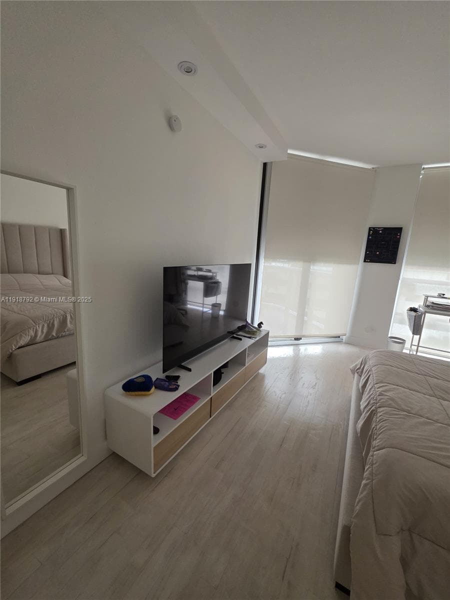 TERRACES NORTH TURNBERRY · #403 in Aventura - Photo 13