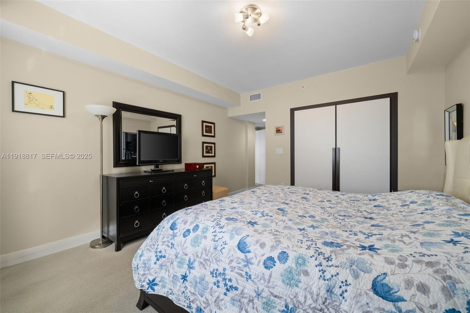 TURNBERRY VLG NO TOWER CO · #1002 in Aventura - Photo 17