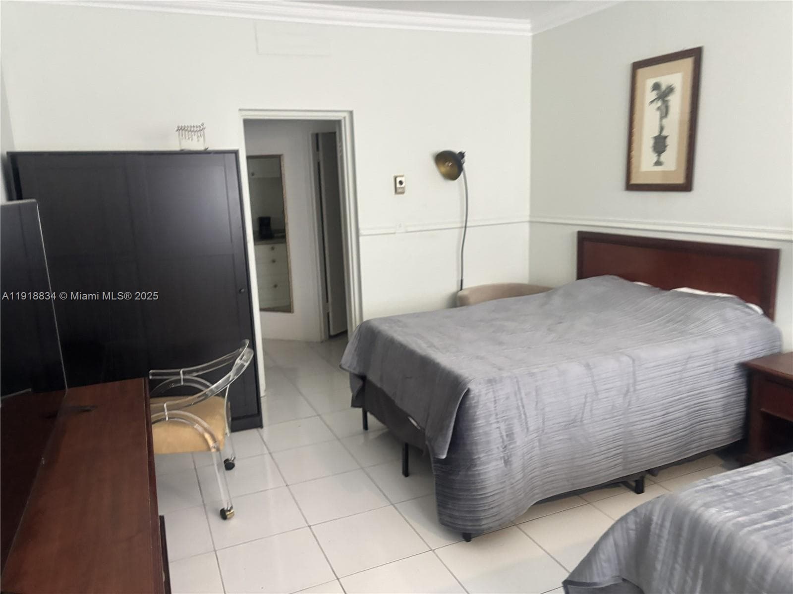 KNIGHTS INN CONDO/HOTEL · #2366 in Hallandale Beach - Photo 2