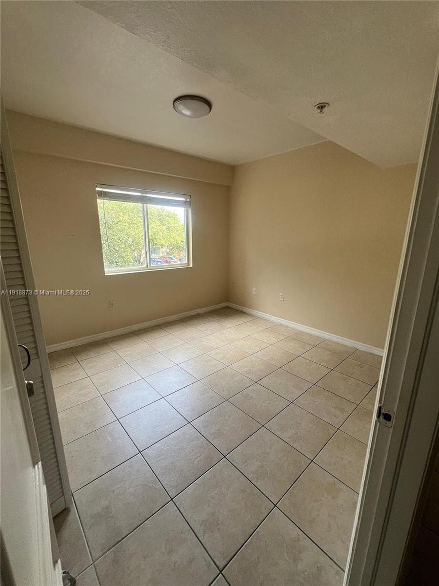 MELROSE APARTMENTS I COND · #2B in Miami - Photo 9
