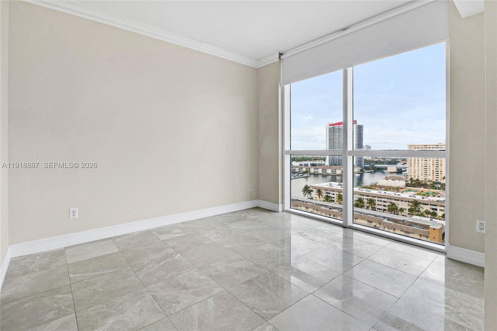 Ocean Marine Yacht Club · #1410 in Hallandale Beach - Photo 7
