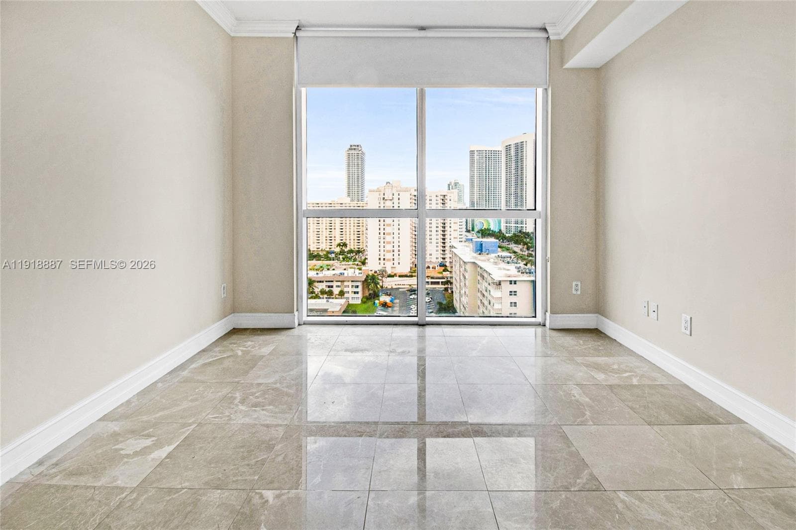 Ocean Marine Yacht Club · #1410 in Hallandale Beach - Photo 9