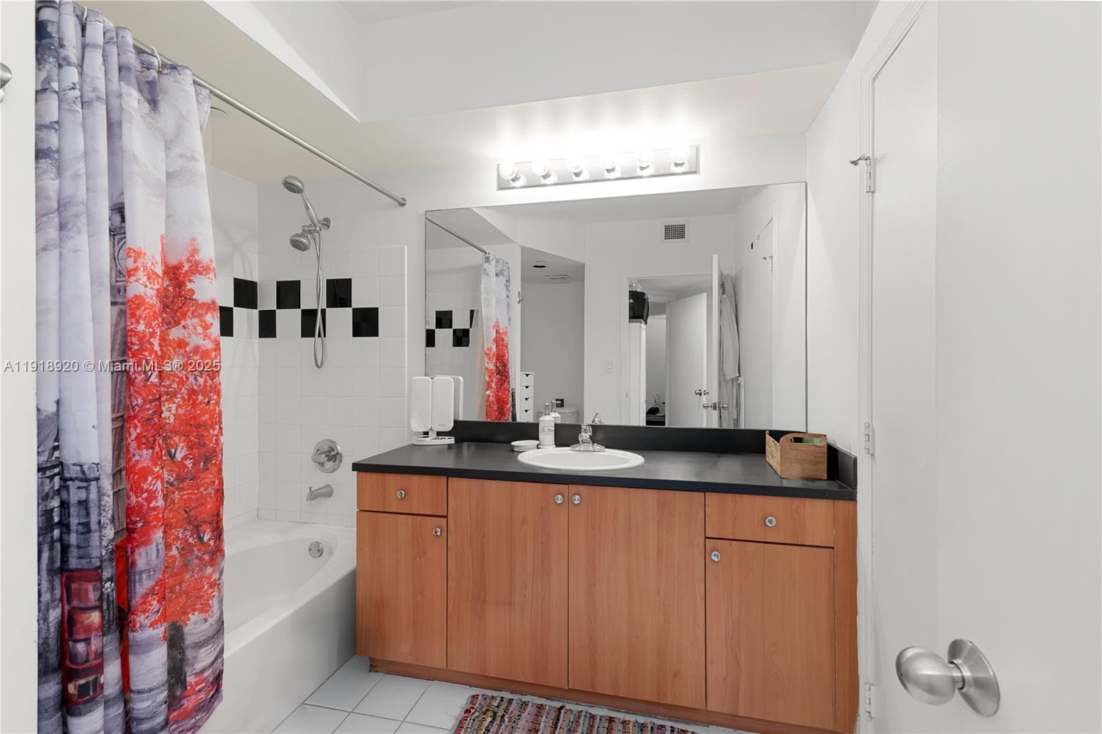 THE WAVERLY AT SOUTH BEAC · #2513 in Miami Beach - Photo 9
