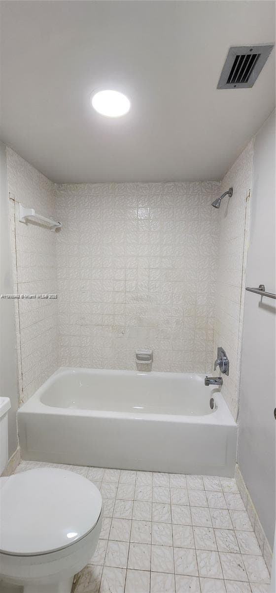 DEL PRADO MARINA · #903 in Aventura - Photo 12