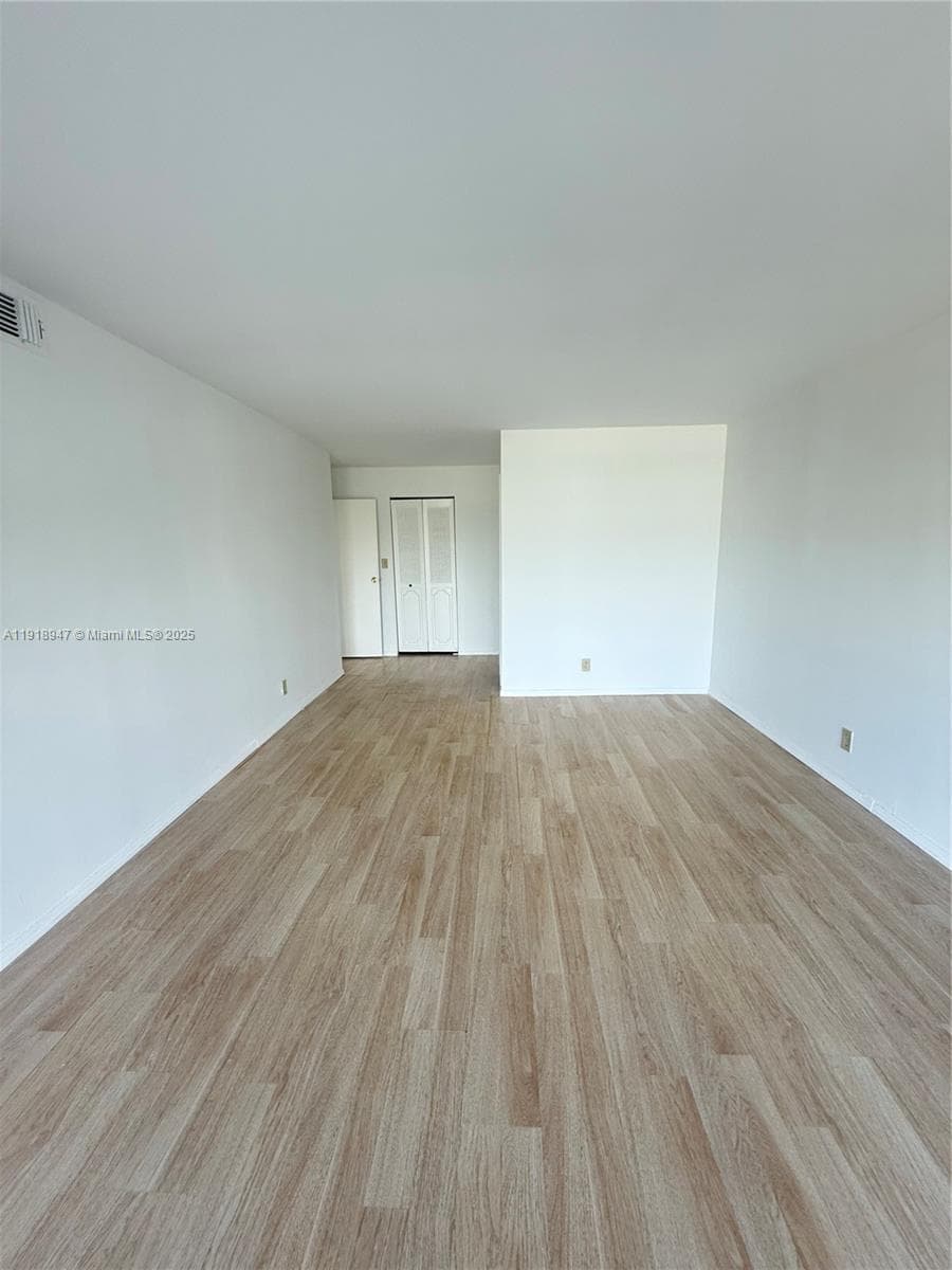 Oceanview Park · #701 in Hallandale Beach - Photo 6