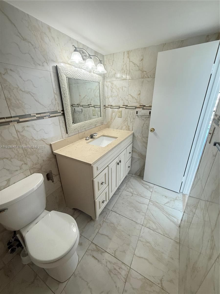 Oceanview Park · #701 in Hallandale Beach - Photo 8