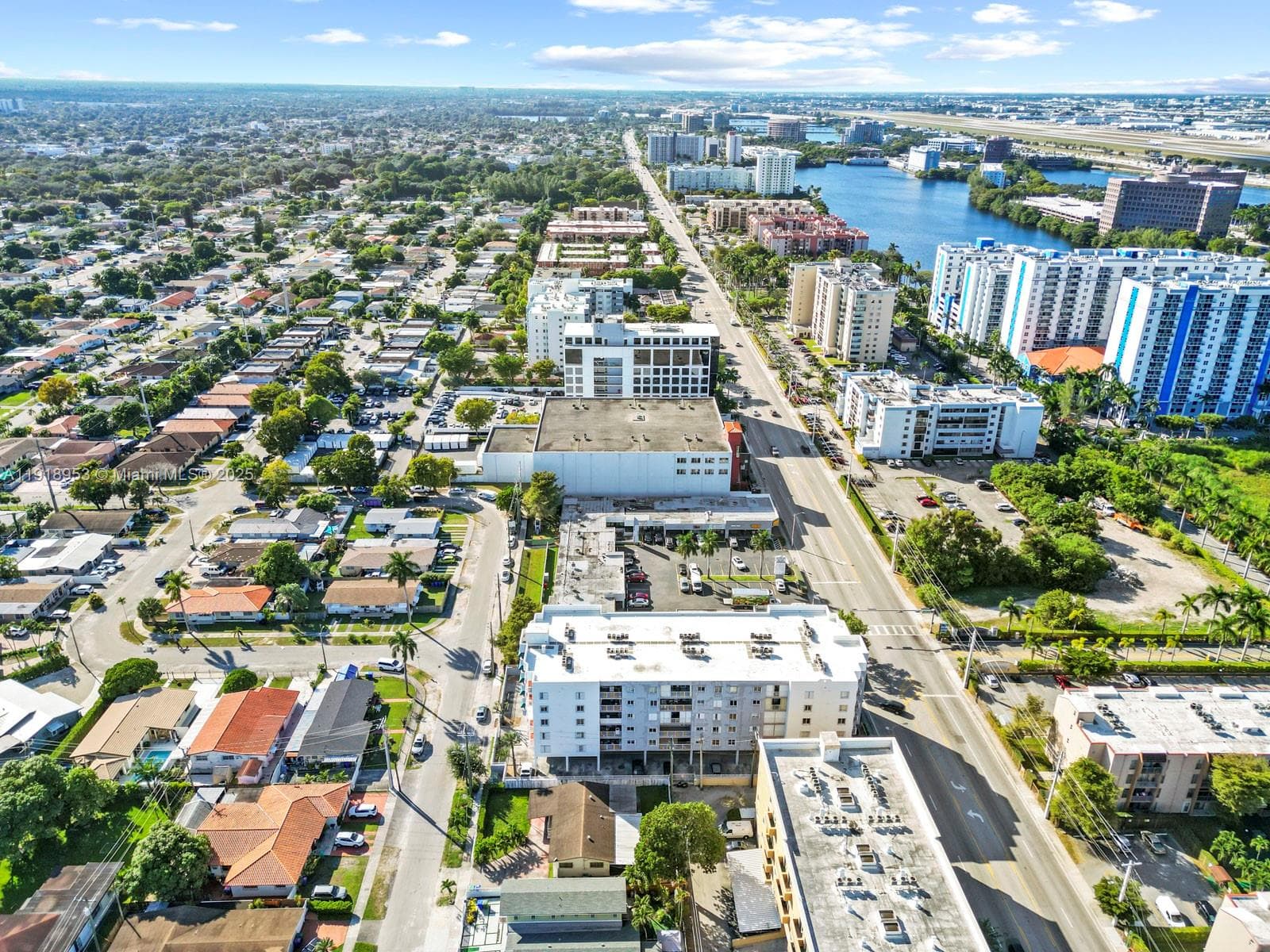 Vista Lake · #206 in Miami - Photo 22