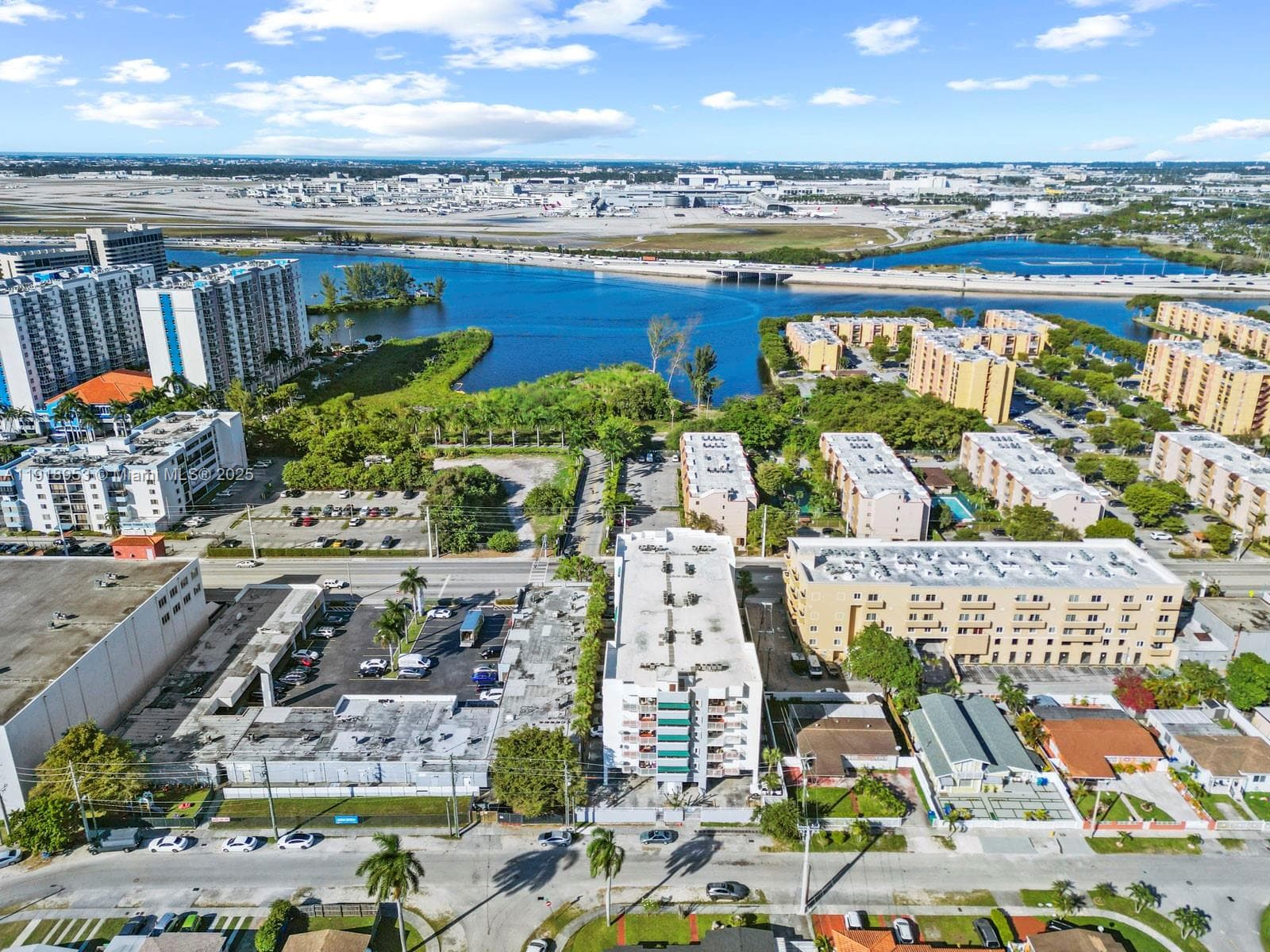 Vista Lake · #206 in Miami - Photo 24