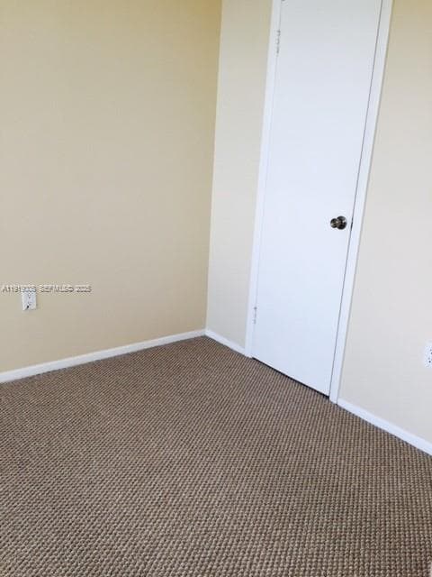 bedroom w/large walk in closet