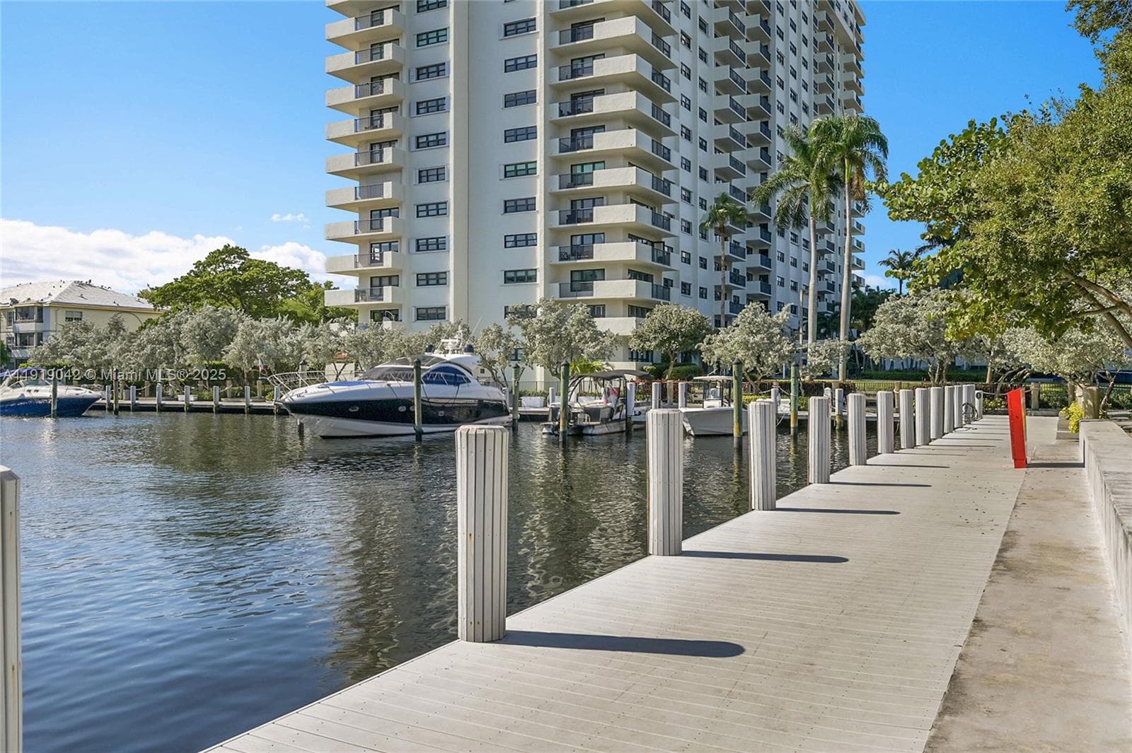 TOWER PORTSMOUTH AT PORT · #1009 in Fort Lauderdale - Photo 39