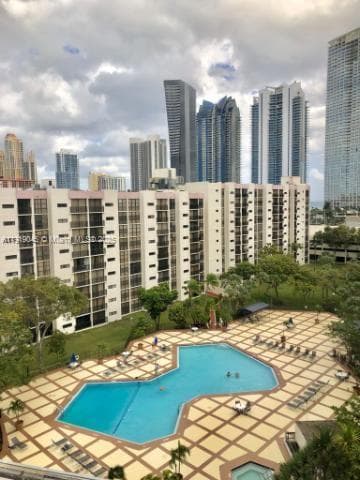 PLAZA OF AMERICAS CONDO P · #509 in Sunny Isles Beach - Photo 6