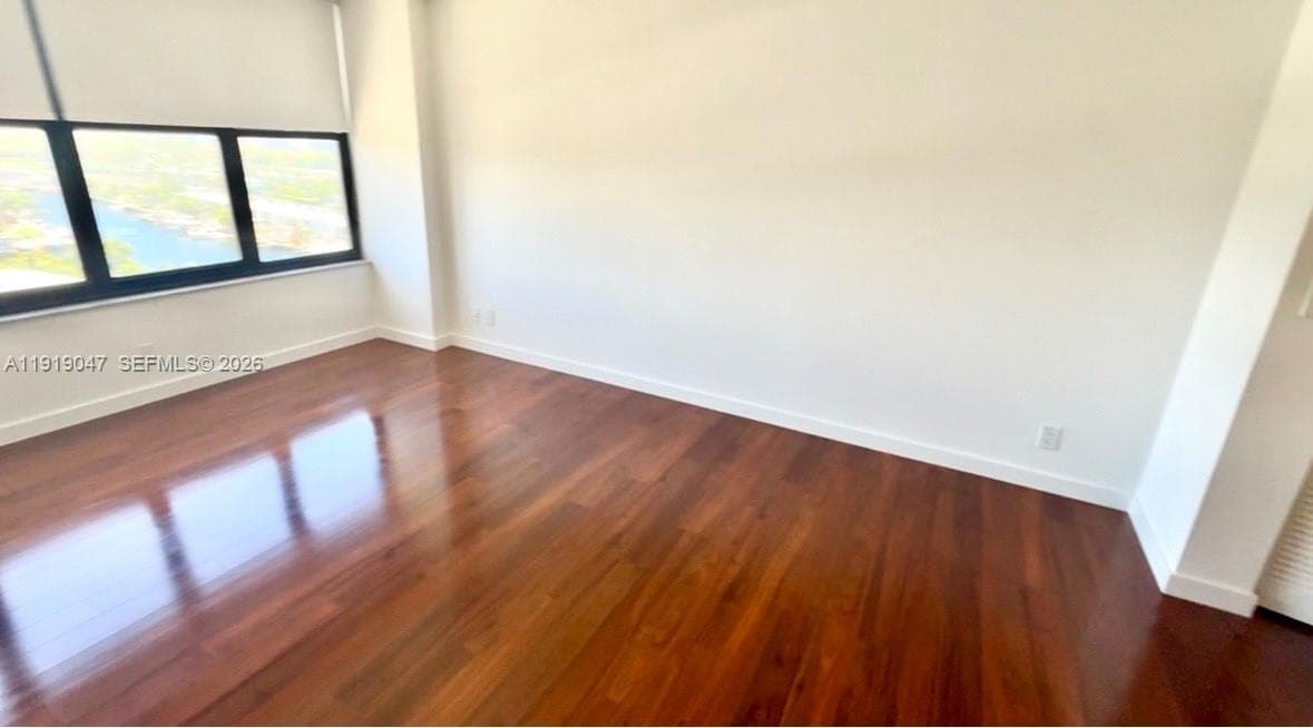 OLYMPUS TOWERS · #1109 in Hallandale Beach - Photo 11