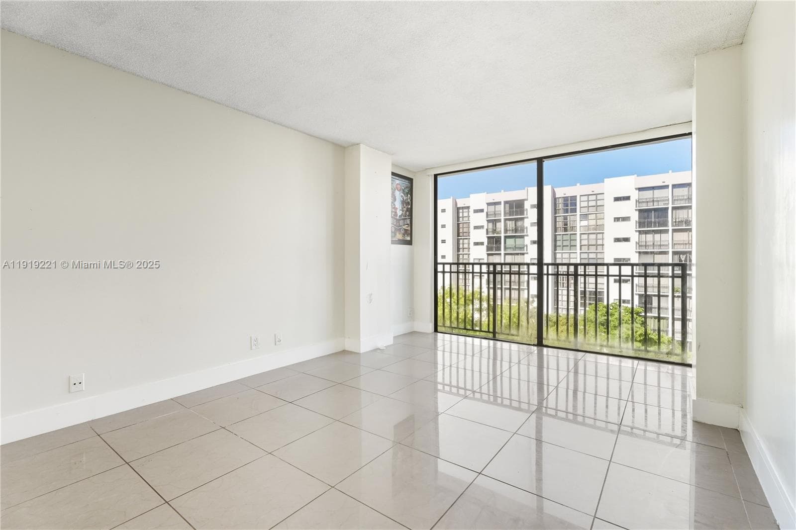 PLAZA OF AMERICAS CONDO P · #707 in Sunny Isles Beach - Photo 1