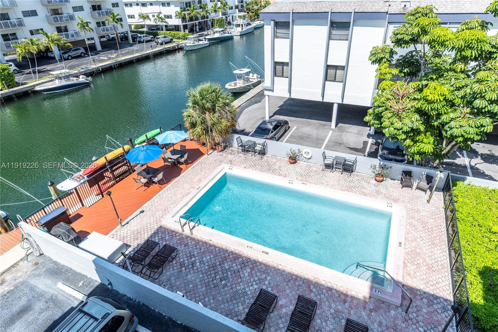 DOLPHIN CONDO · #405 in North Miami Beach - Photo 3