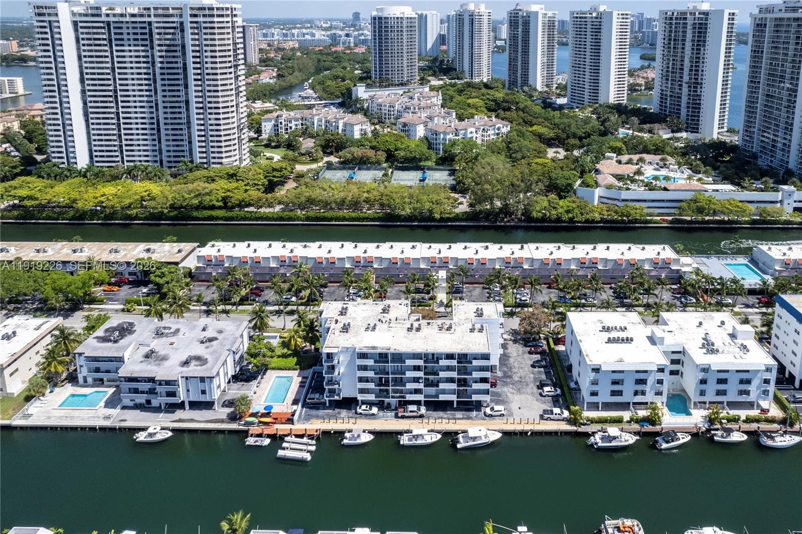 DOLPHIN CONDO · #405 in North Miami Beach - Photo 36