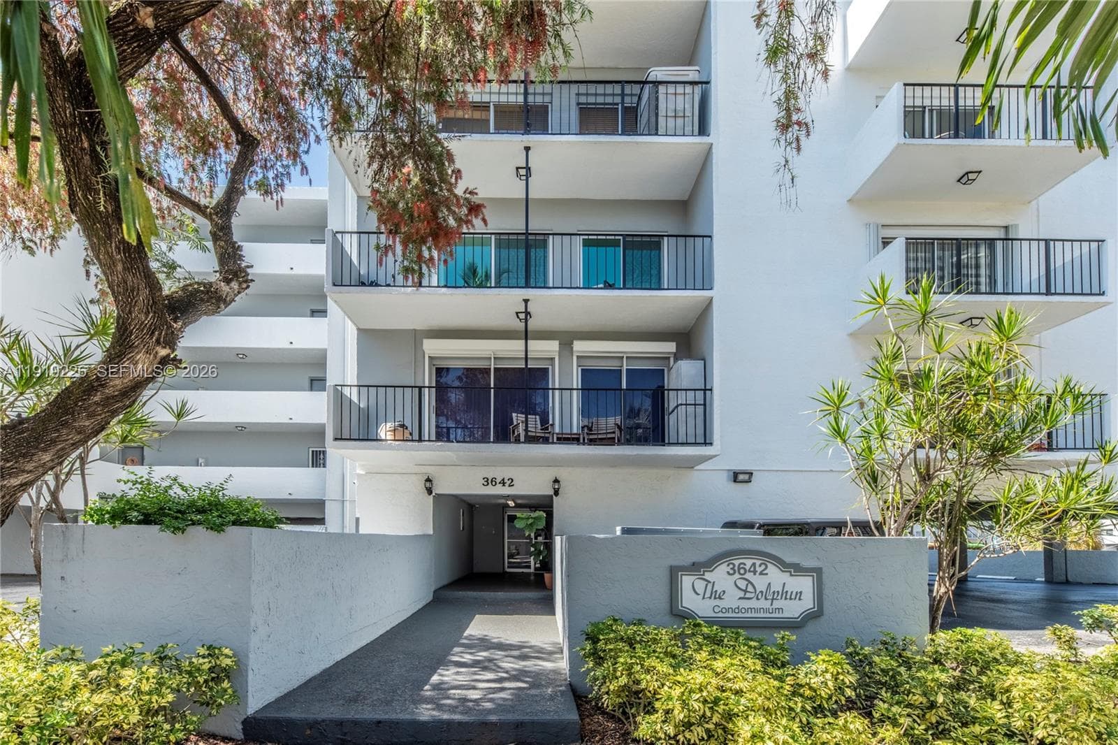 DOLPHIN CONDO · #405 in North Miami Beach - Photo 24