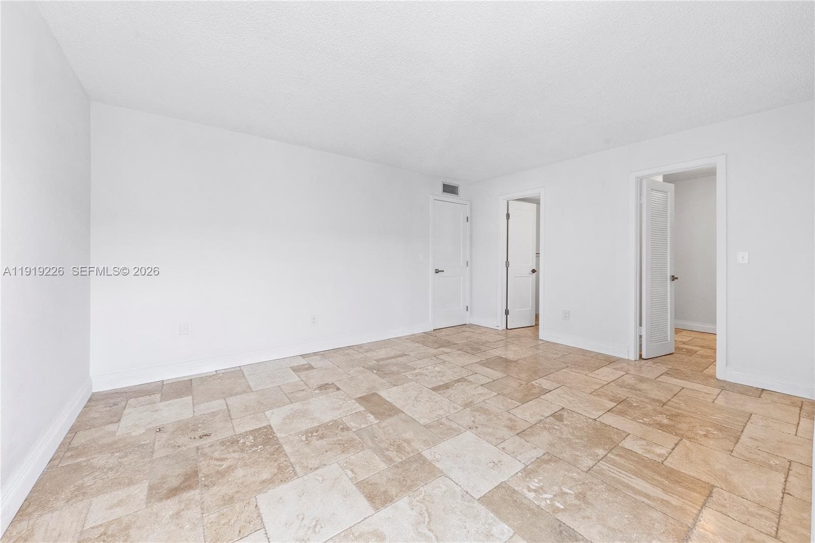 DOLPHIN CONDO · #405 in North Miami Beach - Photo 15