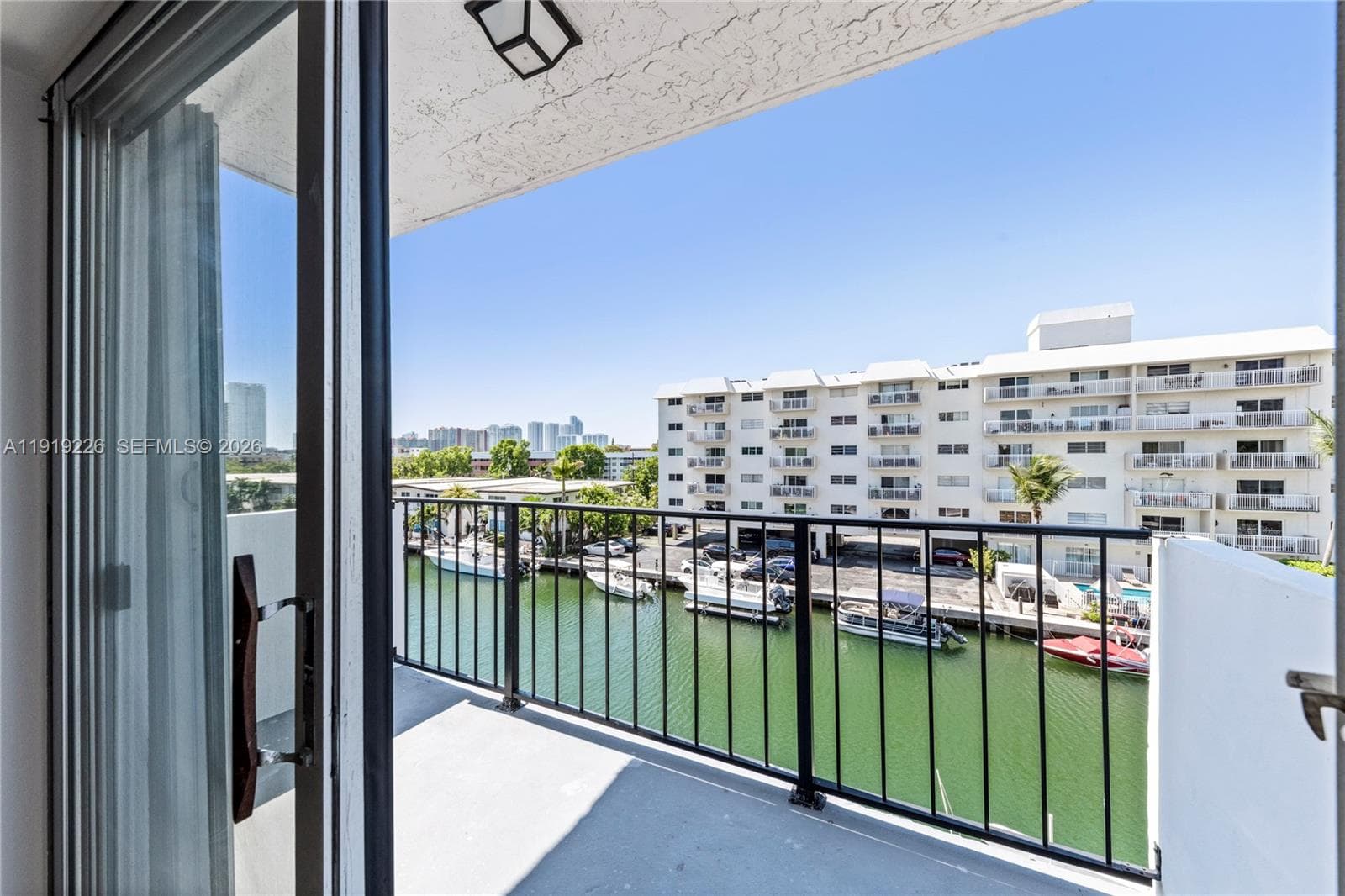 DOLPHIN CONDO · #405 in North Miami Beach - Photo 4