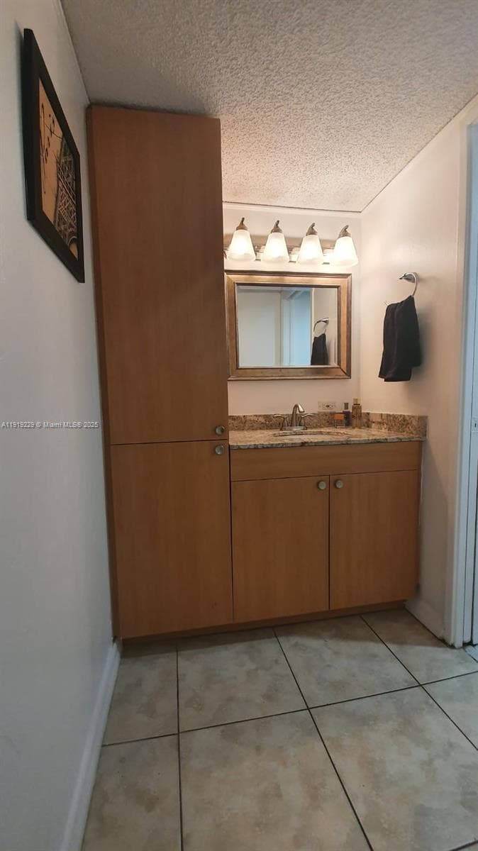 PLAZA OF AMERICAS CONDO P · #316 in Sunny Isles Beach - Photo 17