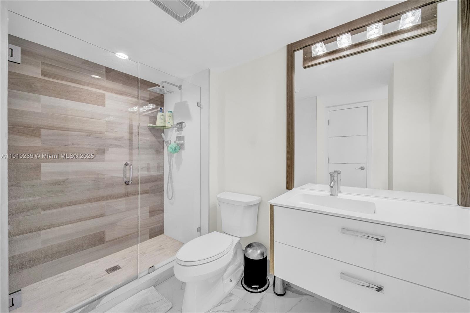 Coronado-Building #1 · #2602 in Aventura - Photo 24