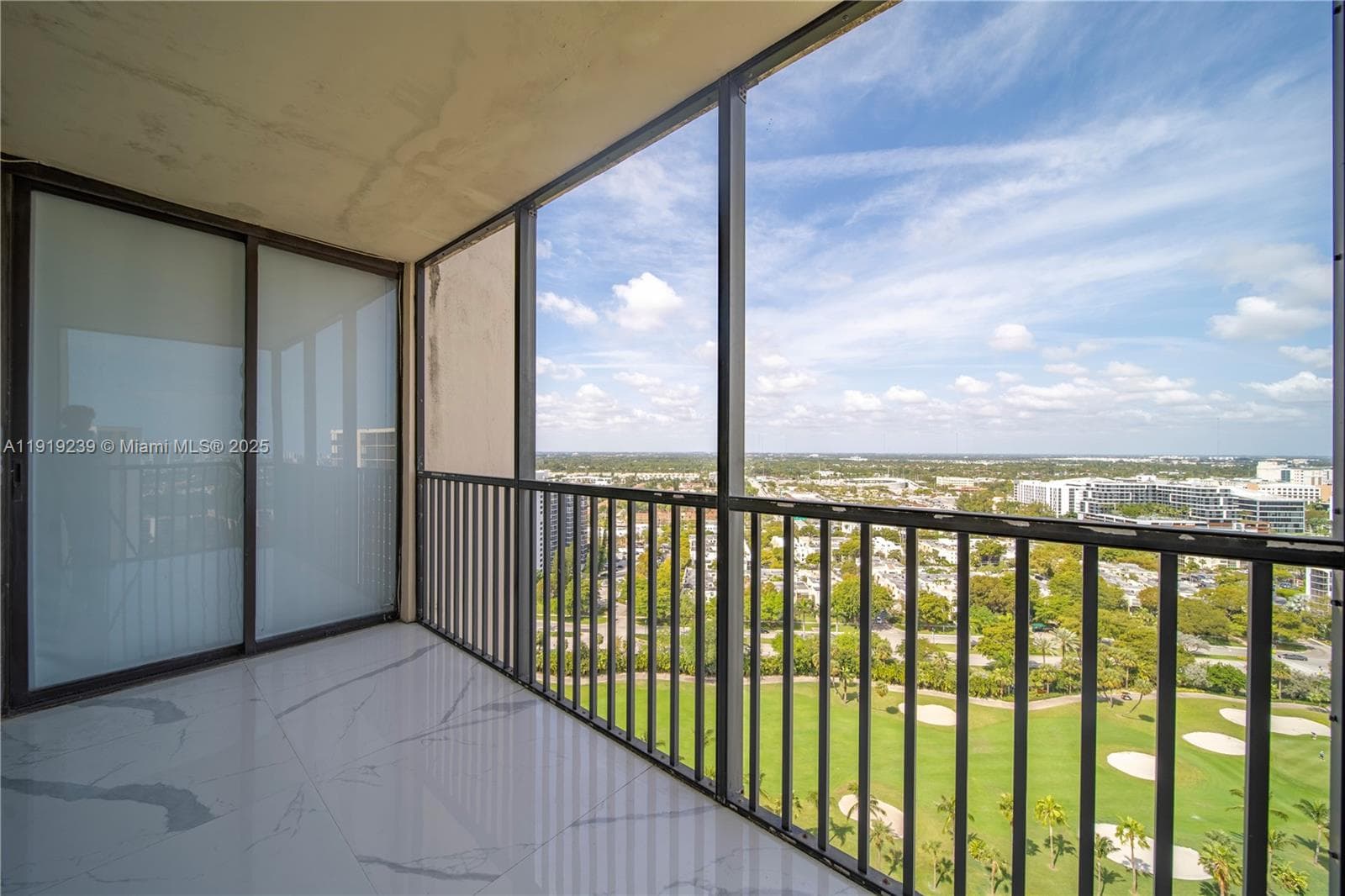 Coronado-Building #1 · #2602 in Aventura - Photo 33