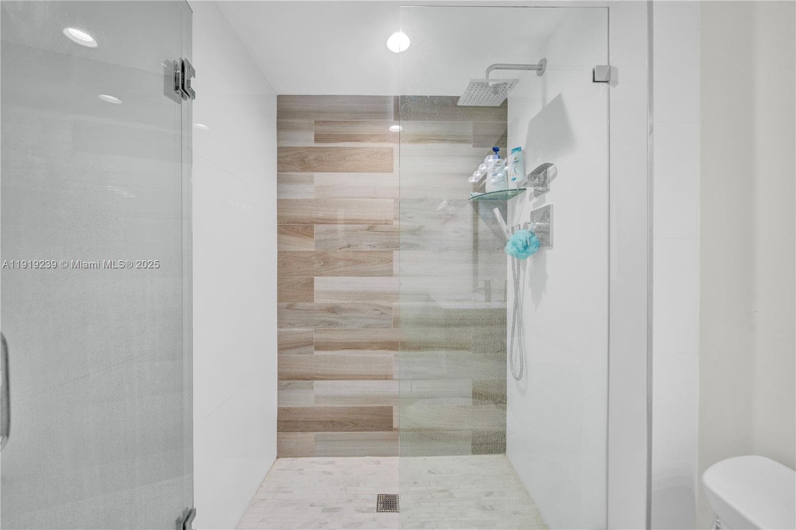 Coronado-Building #1 · #2602 in Aventura - Photo 25