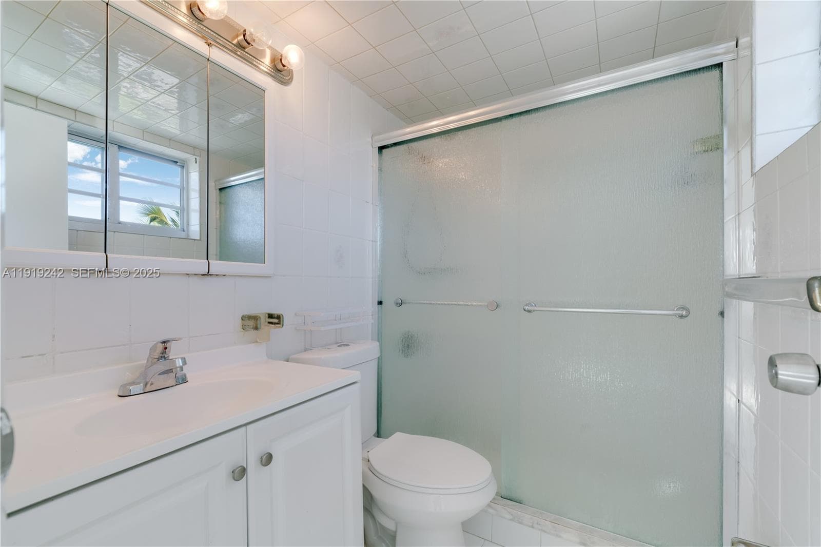 PARADISE PLAZA CONDO · #404 in Miami Beach - Photo 17