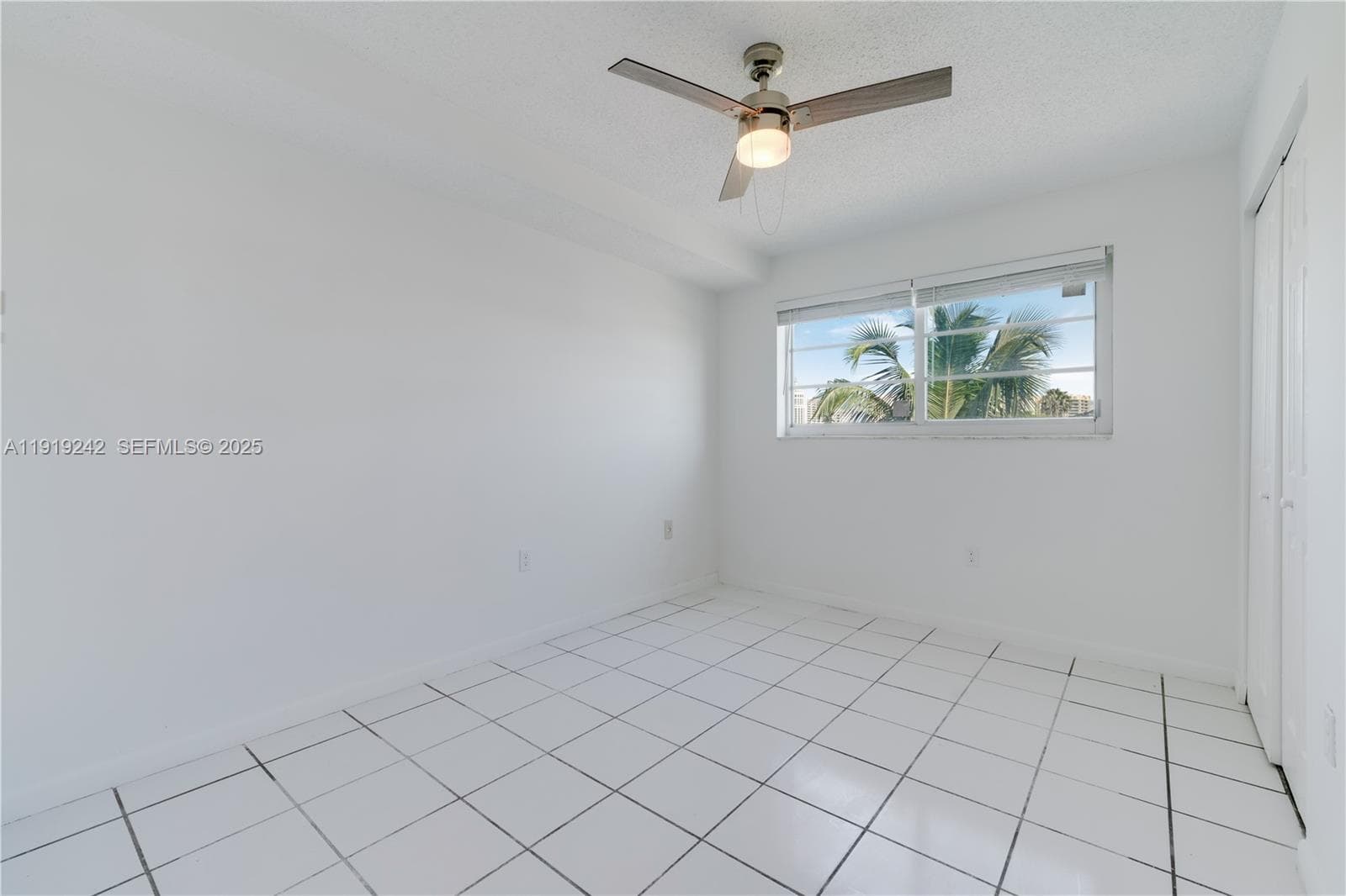 PARADISE PLAZA CONDO · #404 in Miami Beach - Photo 20