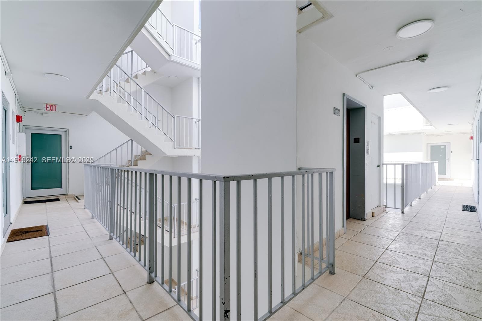 PARADISE PLAZA CONDO · #404 in Miami Beach - Photo 24