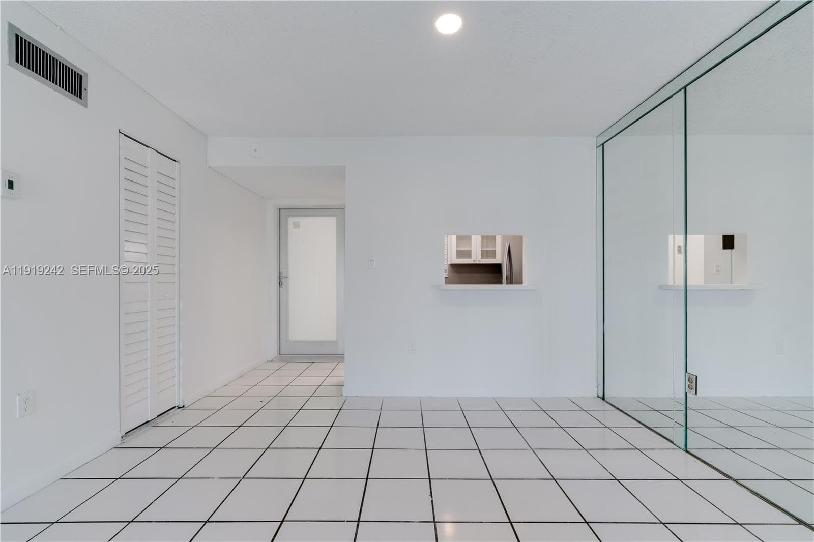 PARADISE PLAZA CONDO · #404 in Miami Beach - Photo 10