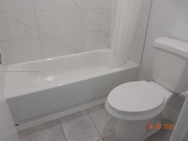 EDGEWATER BEACH TOWERS CO · #303 in Hollywood - Photo 6