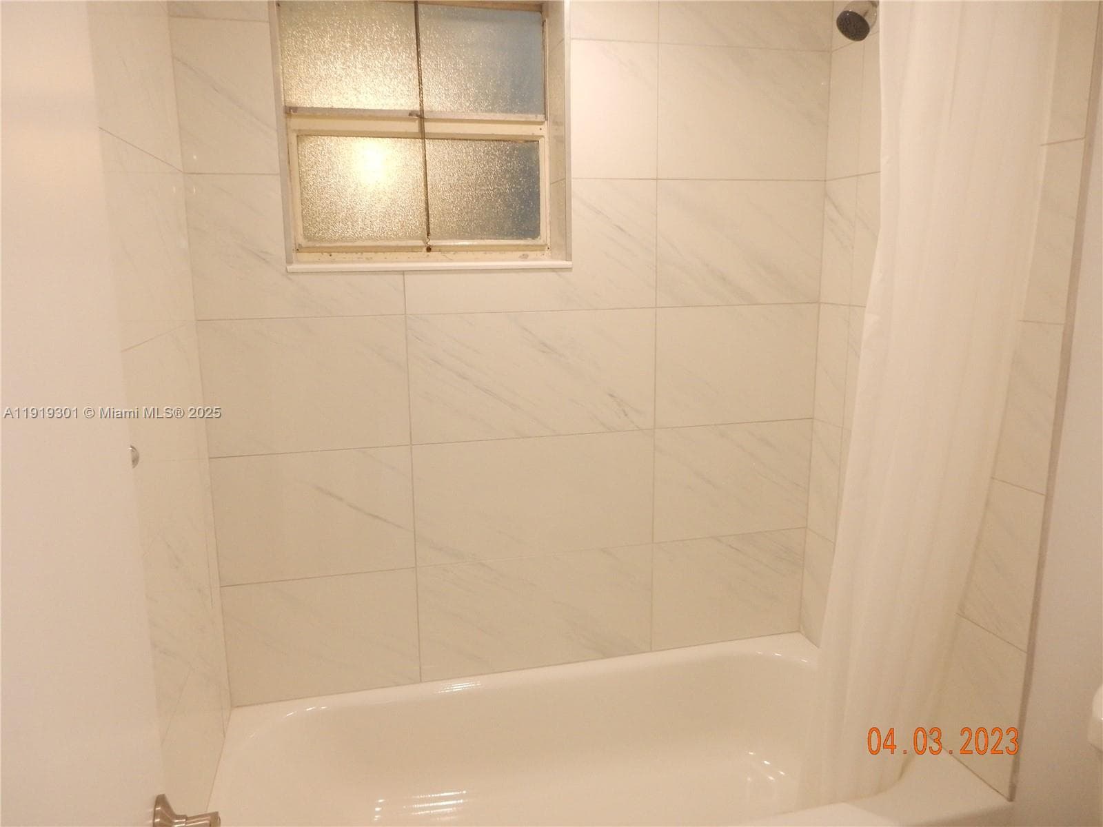 EDGEWATER BEACH TOWERS CO · #303 in Hollywood - Photo 15
