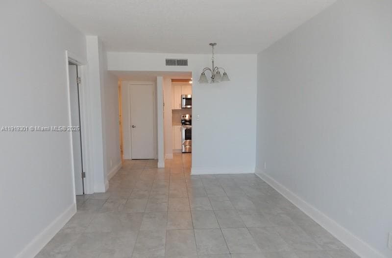 EDGEWATER BEACH TOWERS CO · #303 in Hollywood - Photo 4