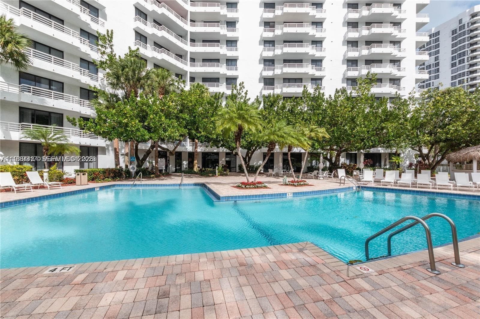 PARC CENTRAL AVENTURA EAS · #516 in Aventura - Photo 16