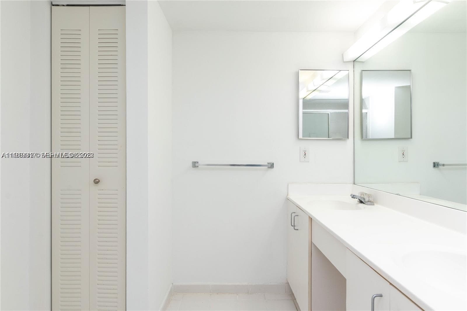 PARC CENTRAL AVENTURA EAS · #516 in Aventura - Photo 10