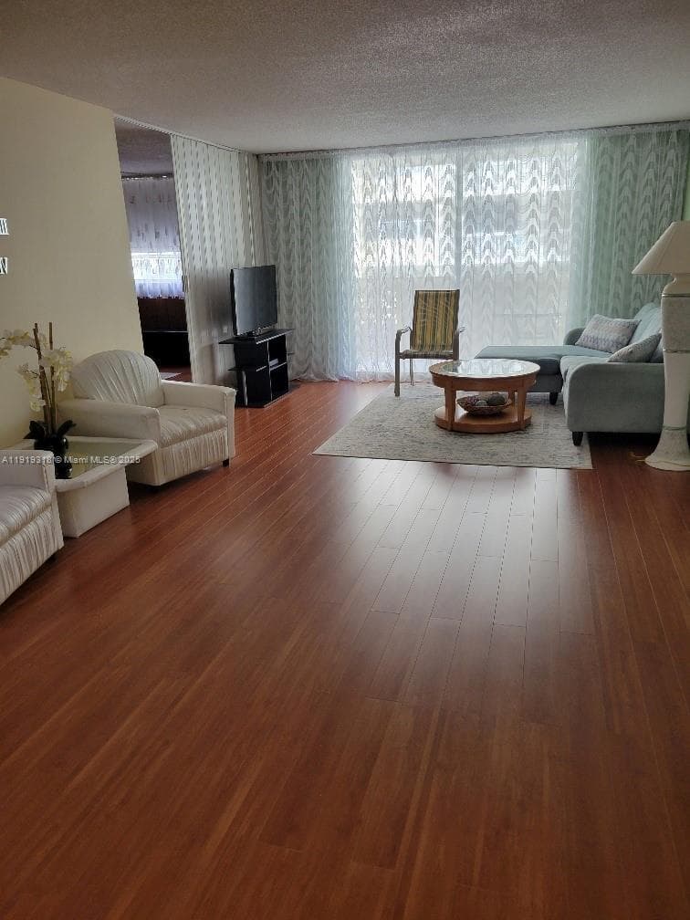 PLAZA TOWERS NORTH · #307 in Hallandale Beach - Photo 6
