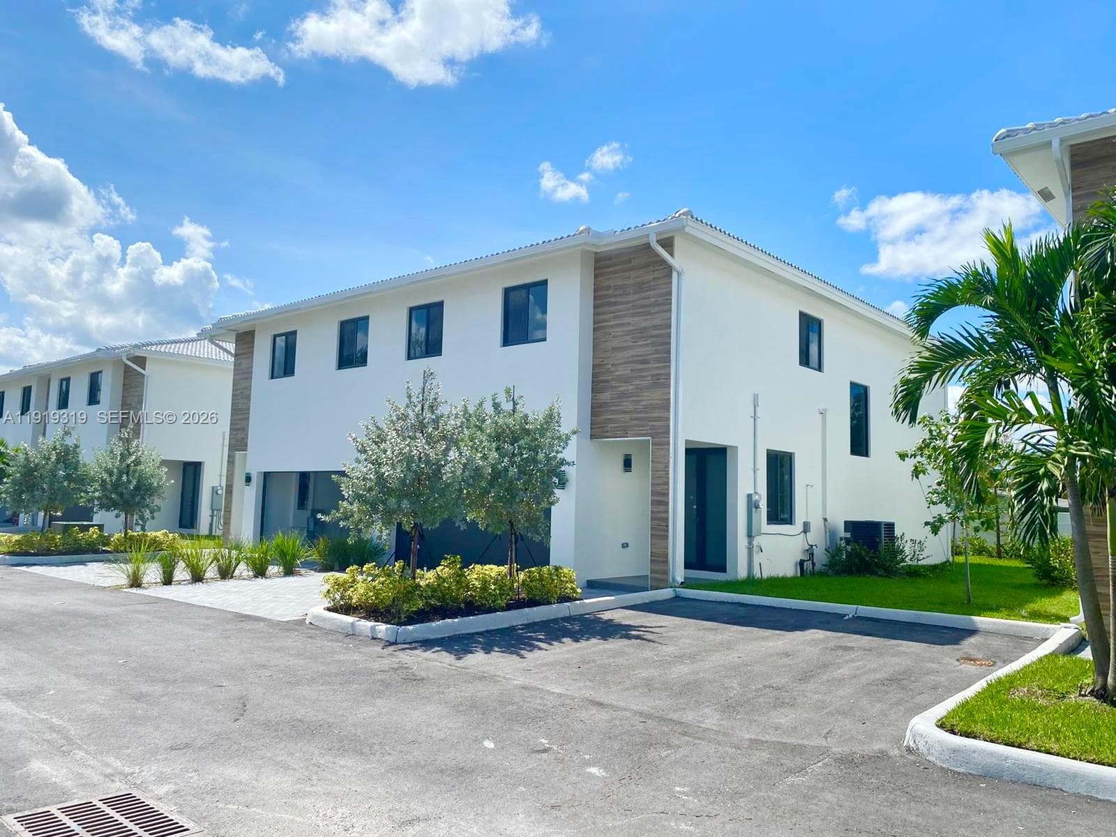 REVISED PLAT OF CANAL GRO in Dania Beach - Photo 4
