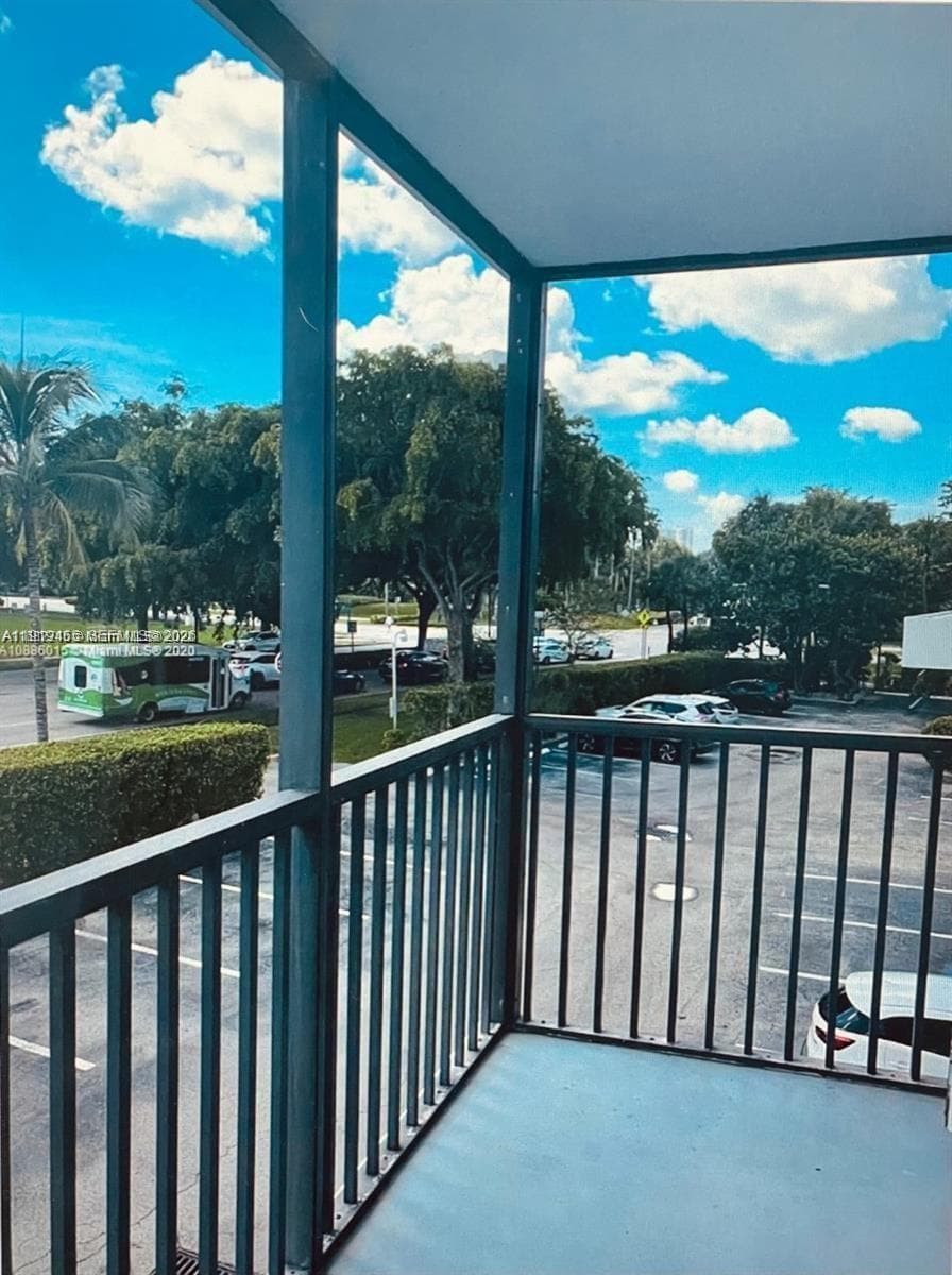 BONAVISTA CONDO · #102 in Aventura - Photo 2