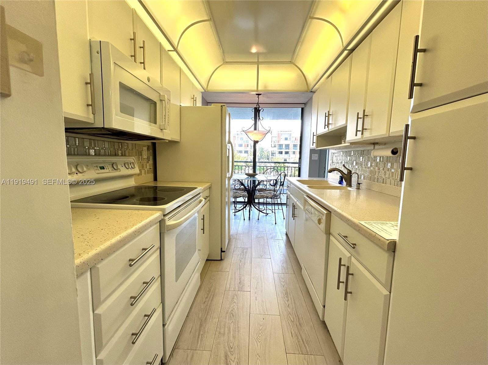 GALT OCEAN TERRACE CONDO · #303 in Fort Lauderdale - Photo 4